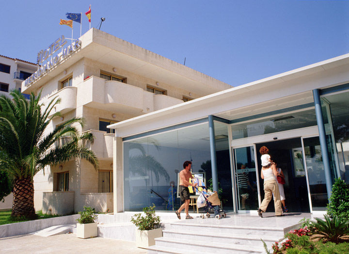 4R Meridia Mar Hospitalet De L'Infant Ngoại thất bức ảnh